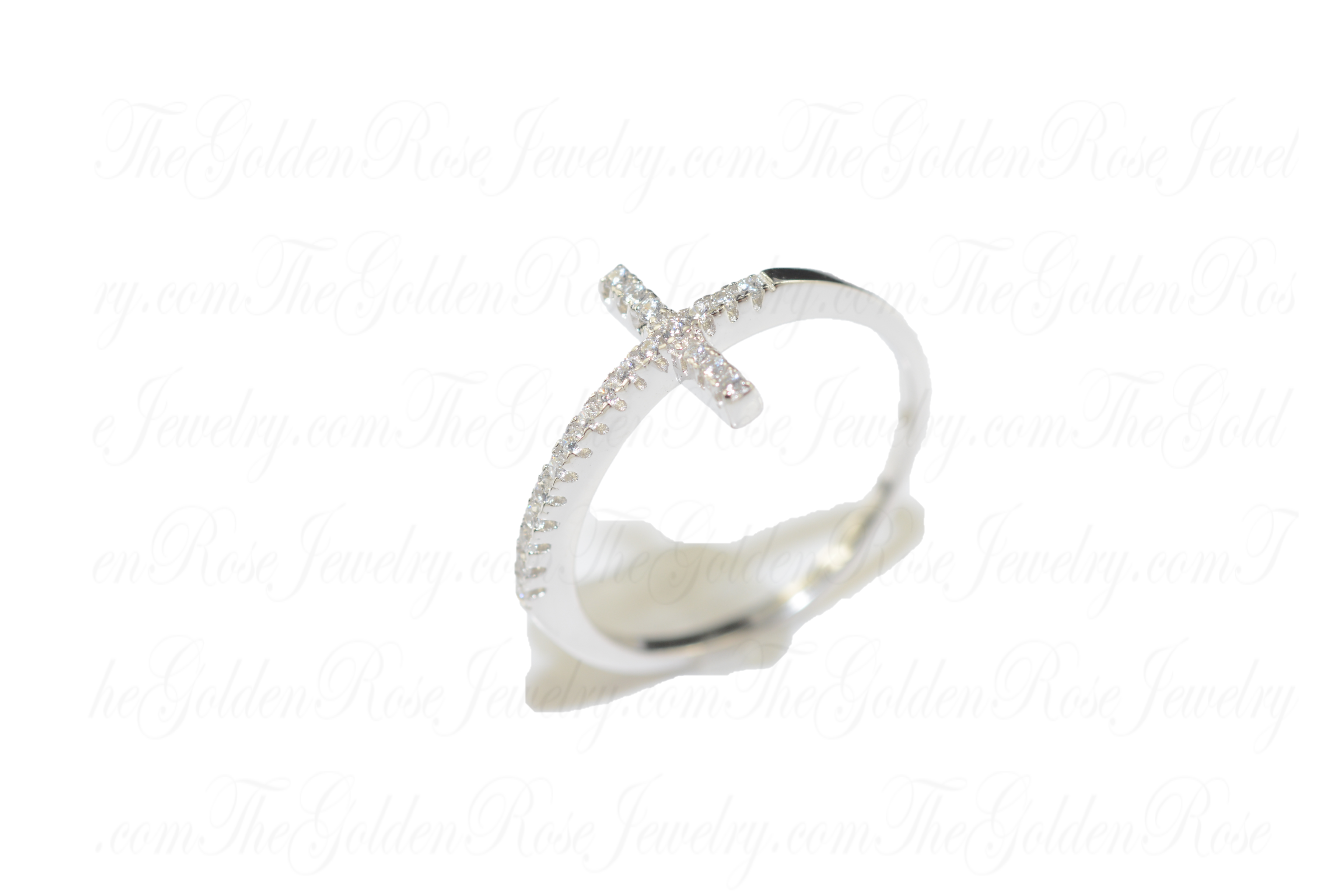 Bague Croix Zirconium Grand Modèle